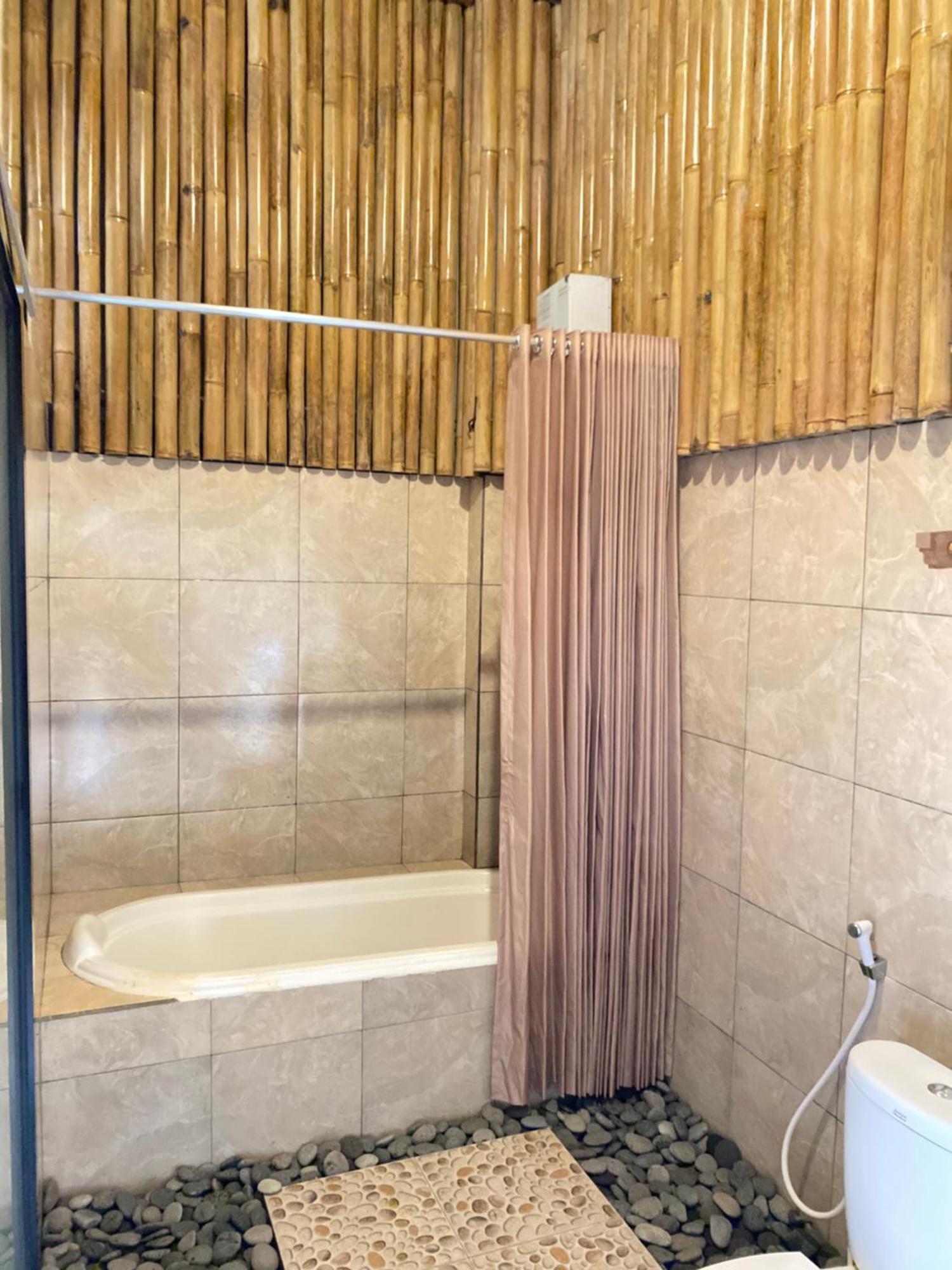 سيديمين Lumbung Ayu Sari And Spa المظهر الخارجي الصورة